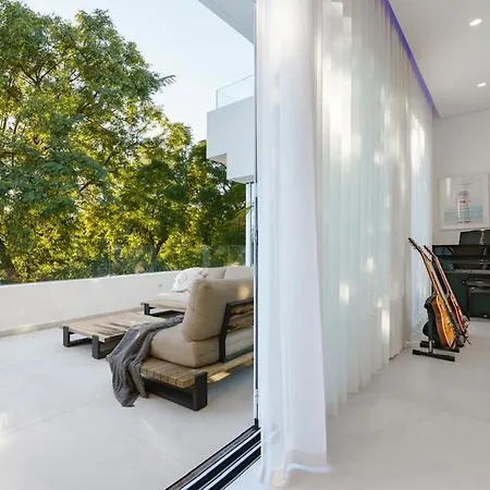 Nueva Andalucia Ref #107 * マルベーリャ