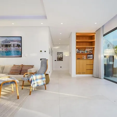 Villa Nueva Andalucía Ref #107