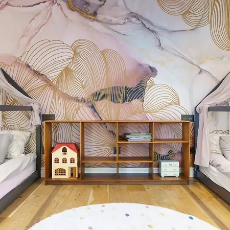 Villa Nueva Andalucia Ref #107 Marbellac