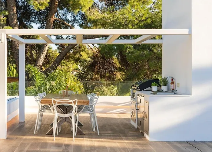 Villa Nueva Andalucia Ref #107 Marbella