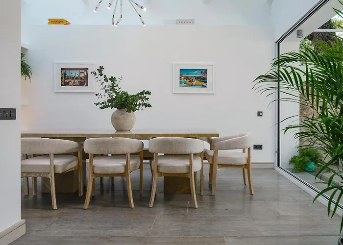 Nueva Andalucia Ref #107 Villa