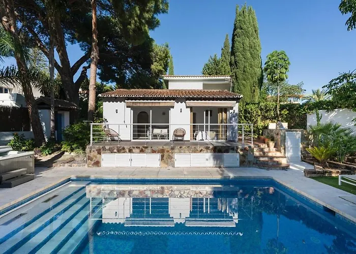 Nueva Andalucia Ref #107 Villa