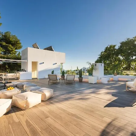 Nueva Andalucia Ref #107 *