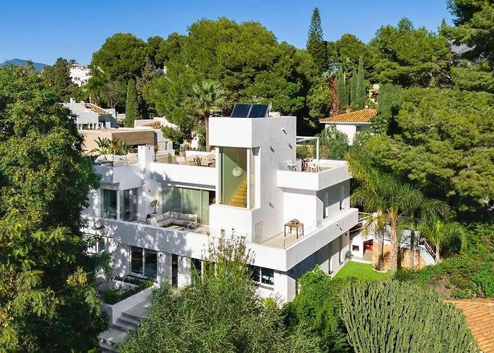 Nueva Andalucía Ref #107 * Marbella